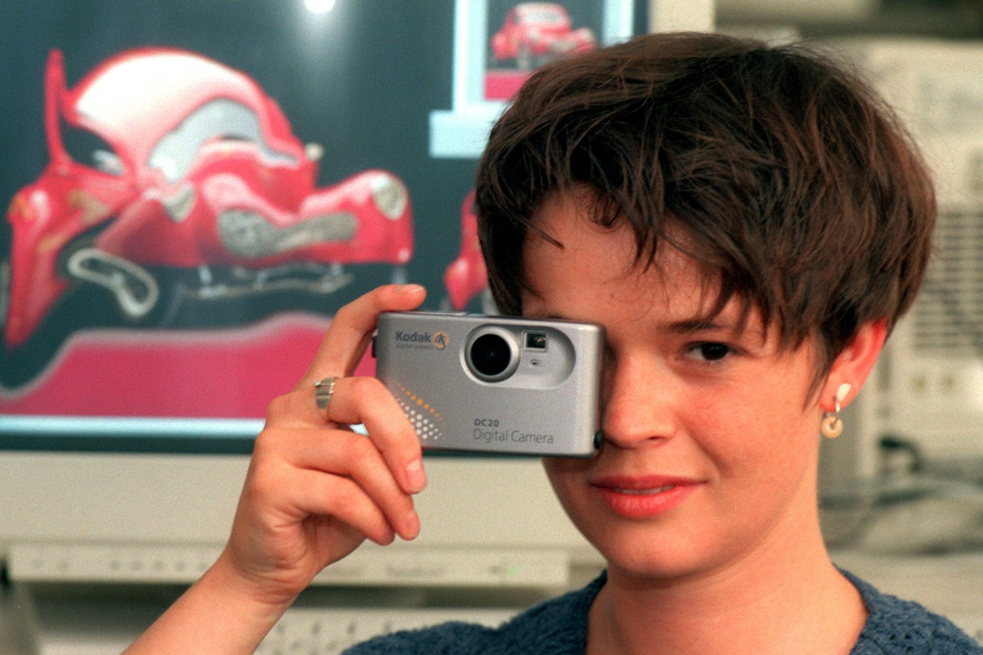 Still Have Your Old Digital Cameras? Gen Z Is Making Them Cool (and ...