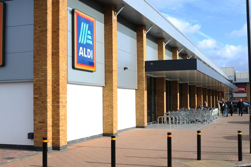 aldi hiring 60 new positions in lincolnshire - with salaries up to £65,000