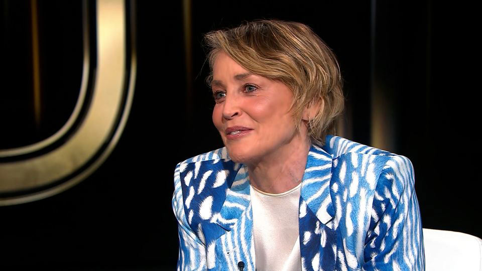 Sharon Stone describe la icónica escena que cambió su carrera para siempre  | Watch