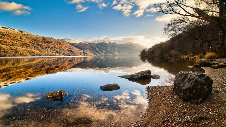 We've put together some of the best hikes around Loch Lomond that will deliver you dazzling views of this stunning Scottish loch