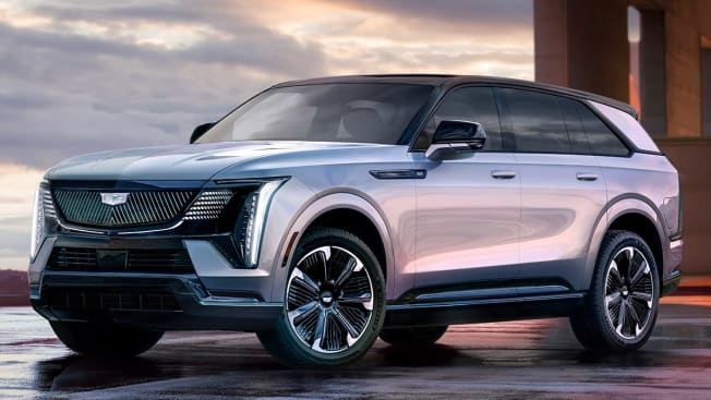 Preview: 2025 Cadillac Escalade IQ SUV Promises High Luxe and 450-Mile ...