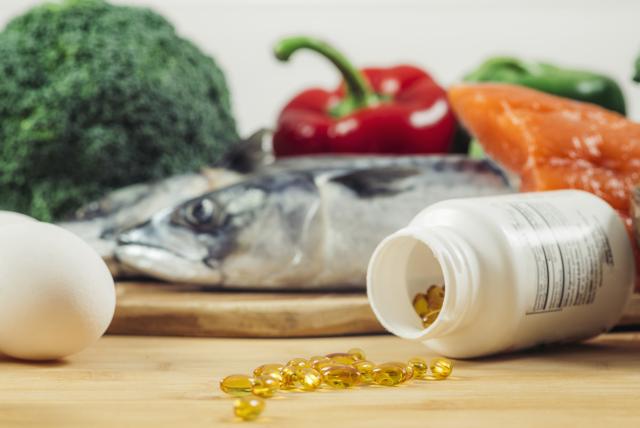 vitaminas que sí o sí se deben consumir para estar sano y en qué alimentos encontrarlas