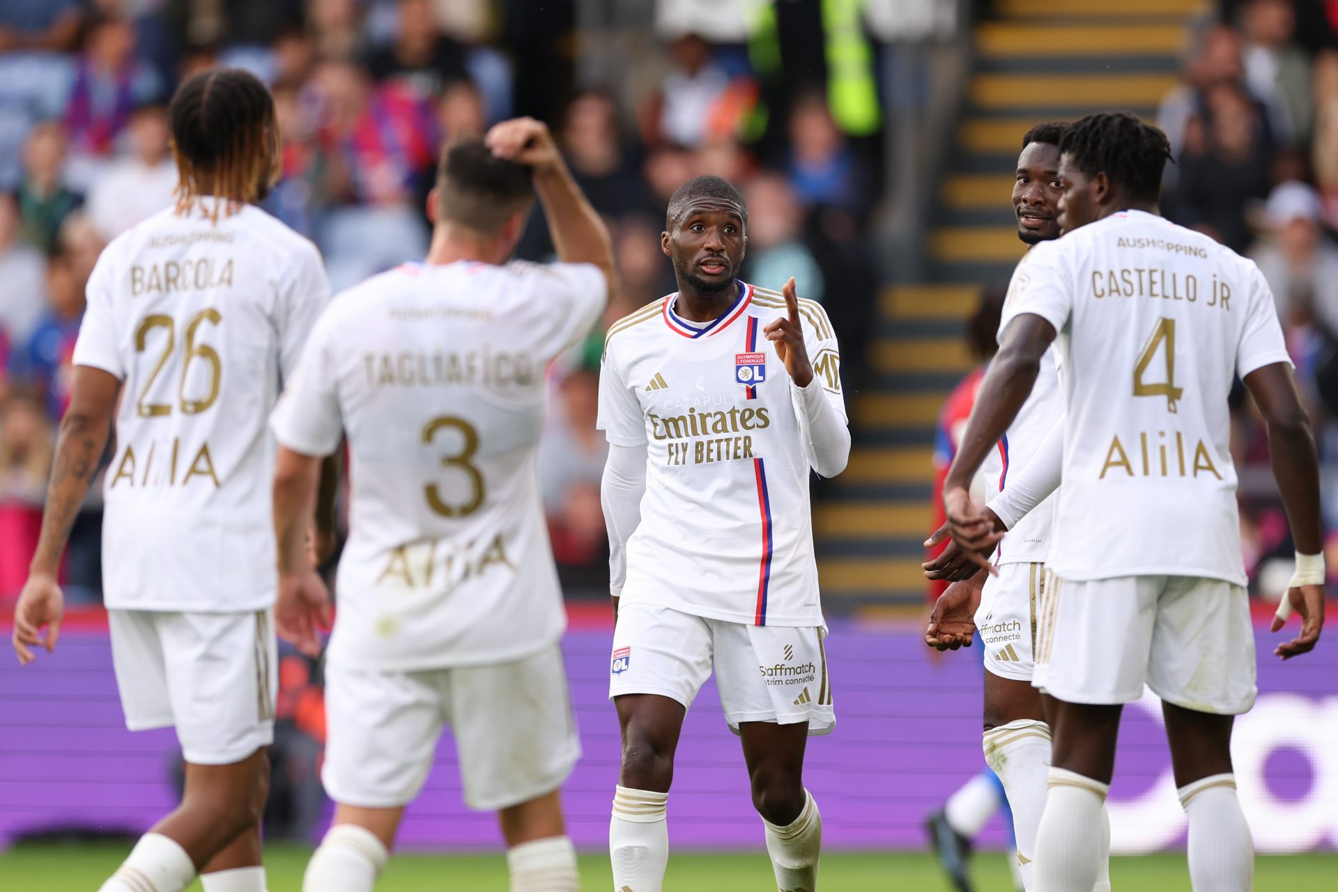 Faut-il S'inquiéter De La Pré-saison Catastrophique De L'Olympique ...