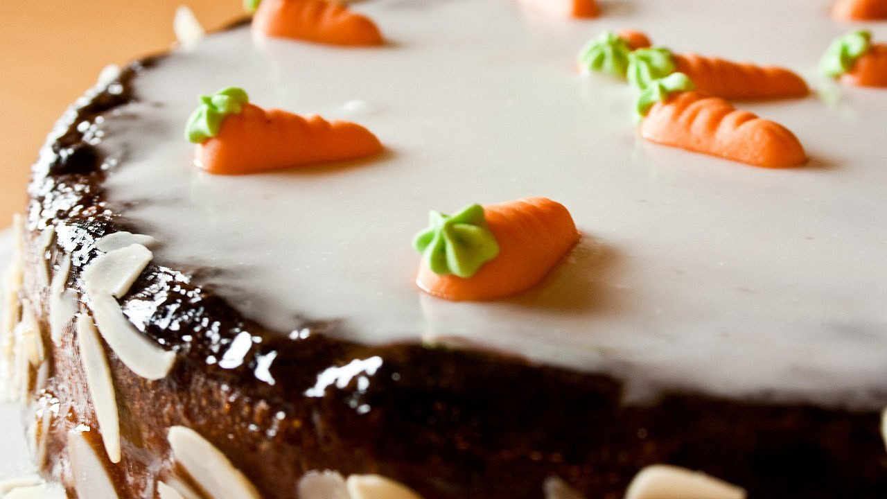 mrkvový dort pro začátečníky: vláčný voňavý moučník si zamilujete