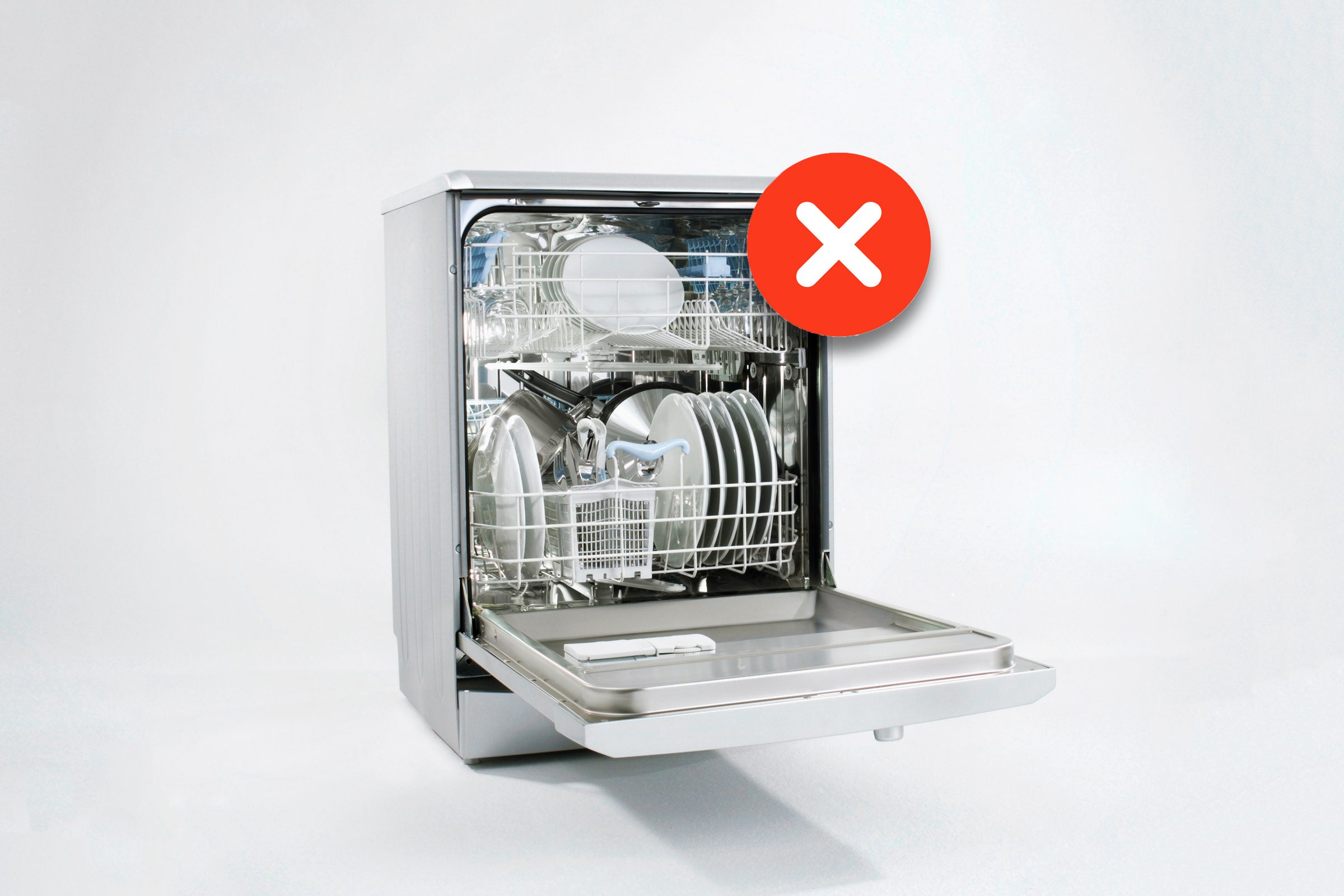 11 Things You Should Never Put in Your Dishwasher