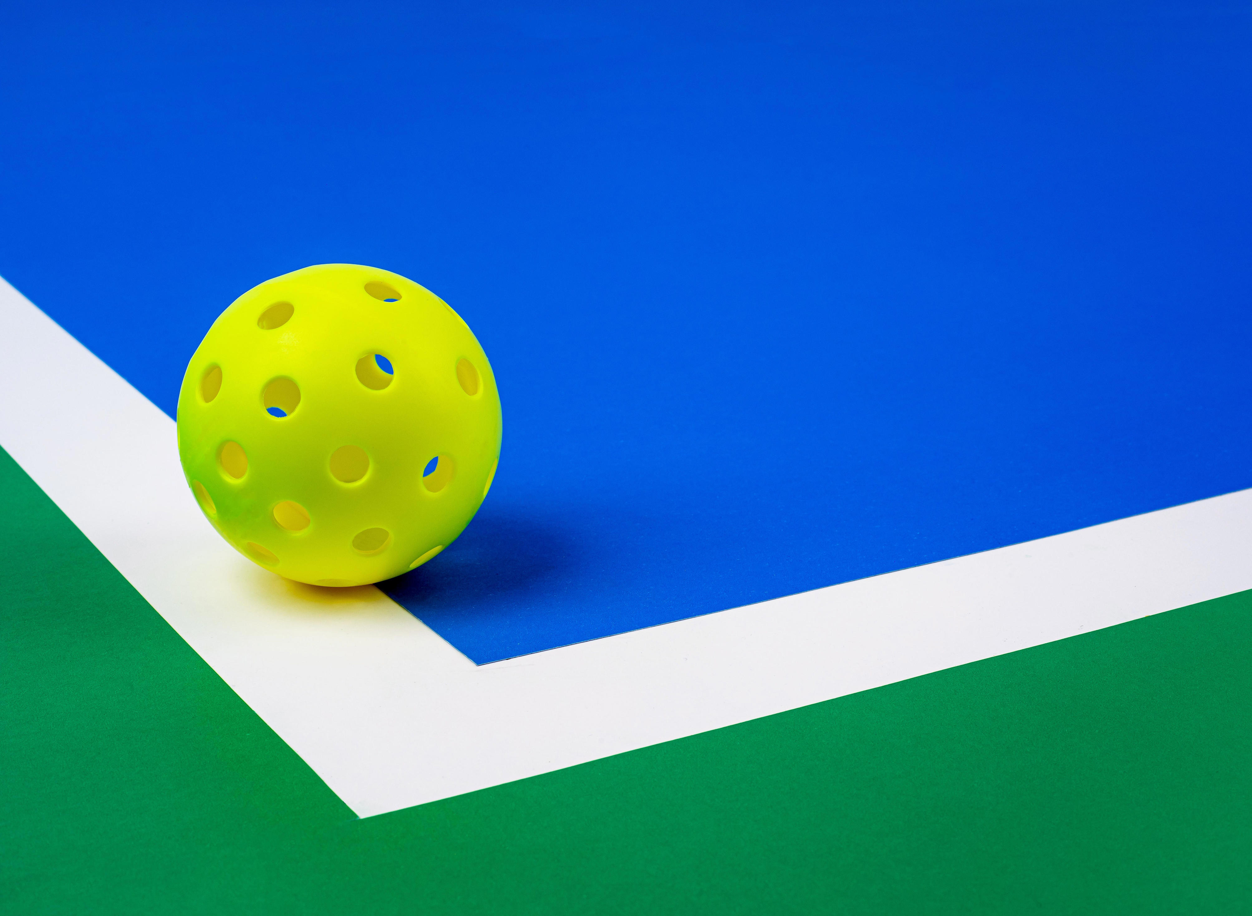 Pickleball brand eyes vacant Vernon Hills Toys R Us: ‘We want to make ...