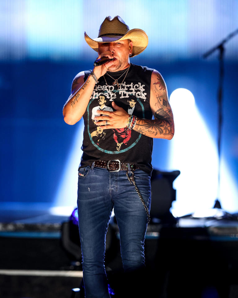 Jason Aldean will headline the second annual Voices of America Country Music Fest in West Chester, Aug. 8-11.