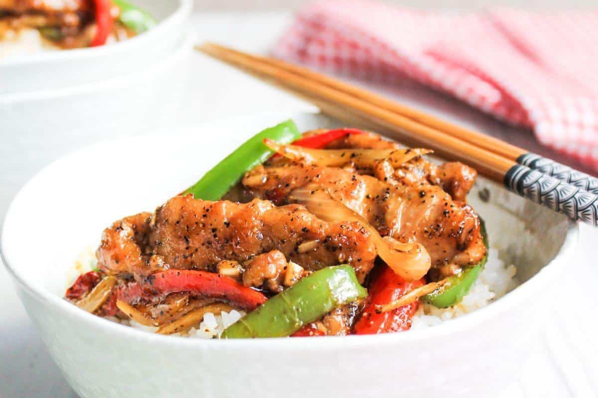 <p>Spice up your dinner with Chinese black pepper chicken—a dish that marries the boldness of black pepper with succulent chicken, showcasing how you can infuse excitement into your mealtime without sacrificing time.<br><strong>Get the Recipe: </strong><a href="https://littlebitrecipes.com/black-pepper-chicken-stir-fry/?utm_source=msn&utm_medium=page&utm_campaign=msn">Chinese Black Pepper Chicken</a></p>