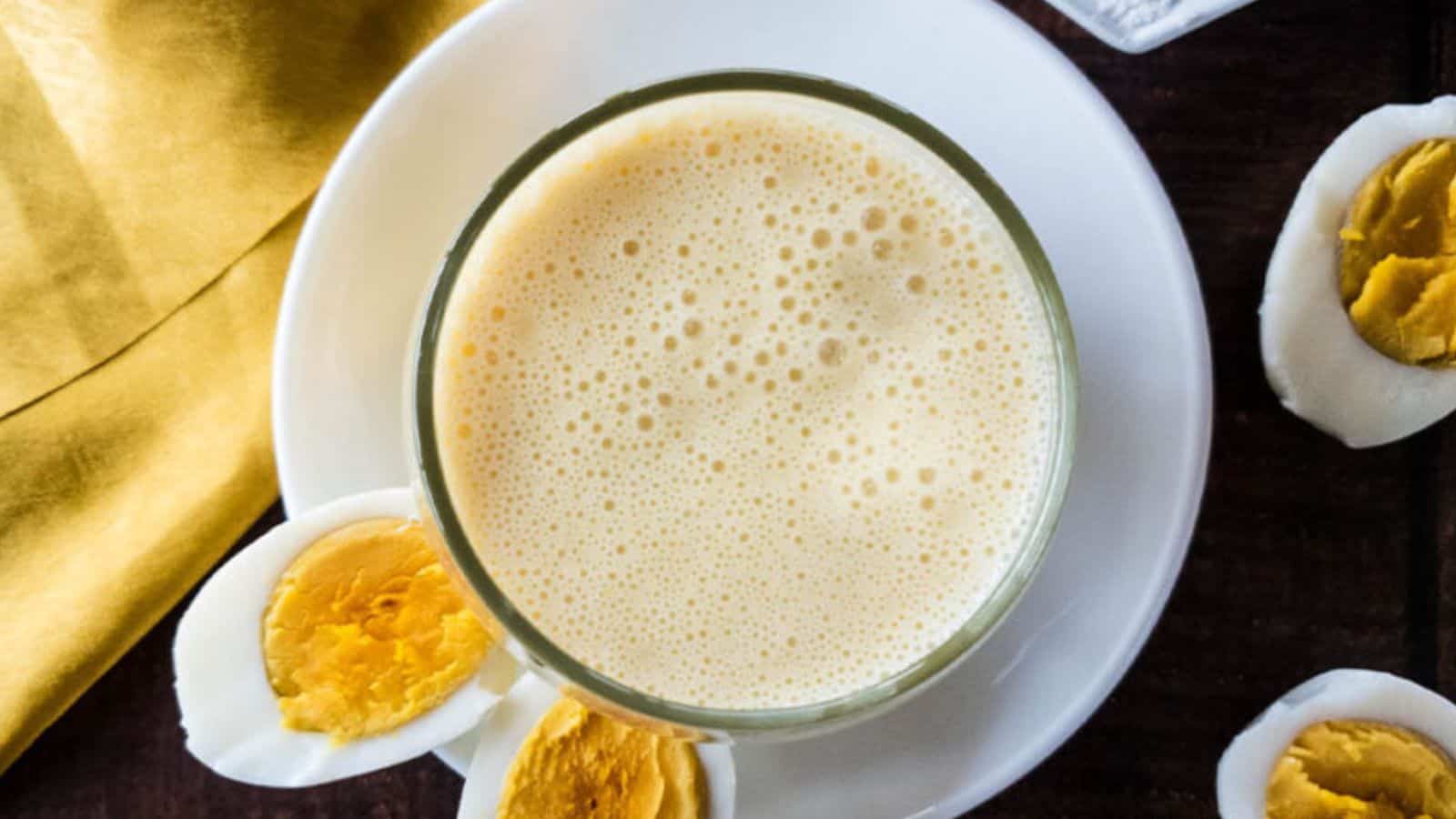<p>Need a quick, nutritious boost? This High-Protein Smoothie is low-carb and takes no time at all to blend together. Great for breakfast or post-workout, it’s packed with flavor and nutrition. Perfect for on-the-go non-cooks – just blend and enjoy without any kitchen stress!<br><strong>Get the Recipe: </strong><a href="https://www.primaledgehealth.com/egg-smoothie/?utm_source=msn&utm_medium=page&utm_campaign=msn">High-Protein Smoothie</a></p>