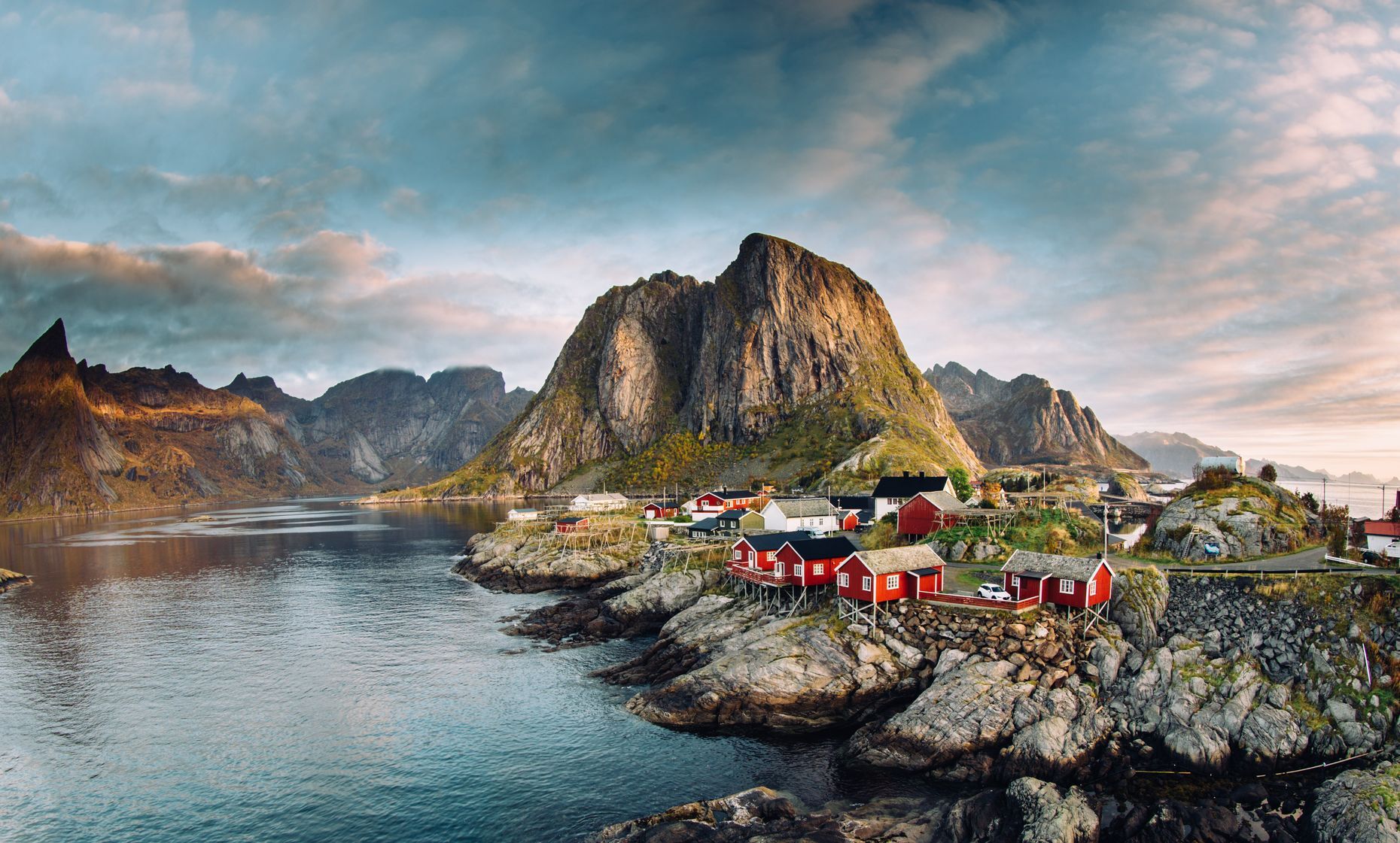 Offering scenery worthy of the best postcards, the <a href="https://www.lofotenlights.com/lofoten-islands/" rel="noreferrer noopener">Lofoten Islands</a> are a natural paradise of breathtaking beauty. Known for its picturesque fishing villages, this sublime archipelago is also home to several stunning beaches like Haukland and Unstad. The Lofoten Islands are also a great place to see the northern lights, and despite their proximity to the Arctic Circle, the Gulf Stream keeps temperatures generally mild.
