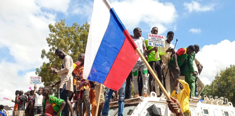 L'Afrique avec ses "différences" ... - Page 3 AA1fD2Zp