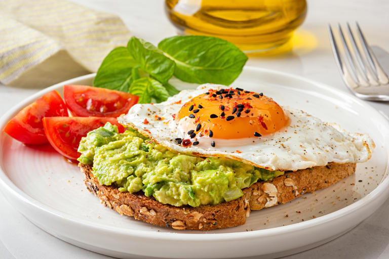 29 Avocado Toast Topping Ideas That'll Guac Your World