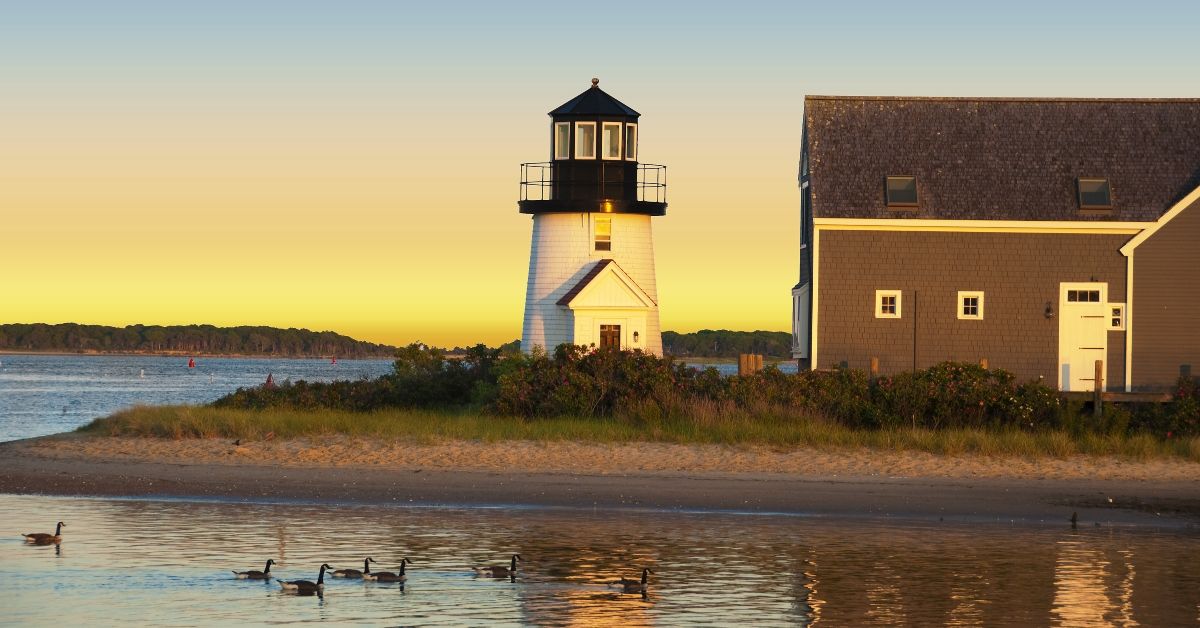 <p>  The former vacation destination for the iconic Kennedy family, historic Hyannis is the gateway to Cape Cod with its pleasant beaches, bustling harbor, and historic Main Street. </p> <p>  Tour the Cape Cod Potato Chip factory, visit the John F. Kennedy Hyannis Museum, or head out onto the soft, clean Kalmus Beach where you can windsurf, swim, and picnic.</p><p>  <p class=""><a href="https://financebuzz.com/recession-coming-55mp?utm_source=msn&utm_medium=feed&synd_slide=22&synd_postid=13085&synd_backlink_title=9+Things+You+Must+Do+Before+The+Next+Recession&synd_backlink_position=10&synd_slug=recession-coming-55mp">9 Things You Must Do Before The Next Recession</a></p>  </p>