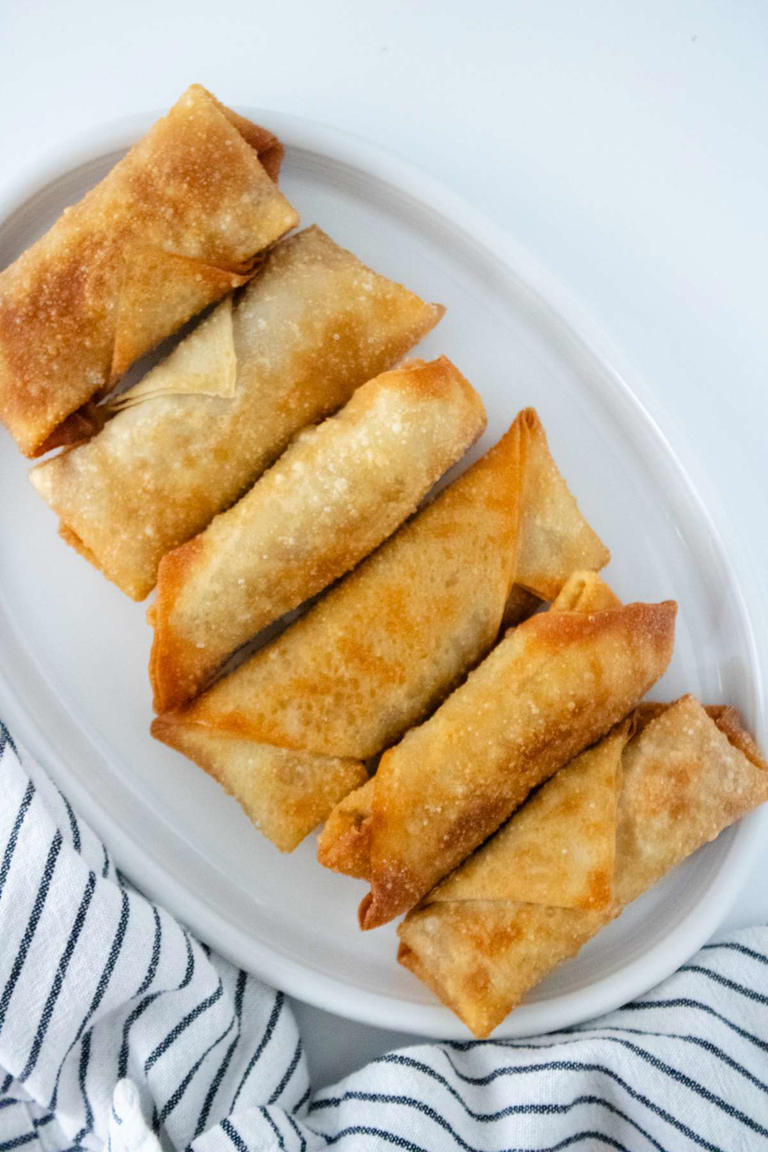 Slow Cooker Barbecue Chicken Egg Rolls