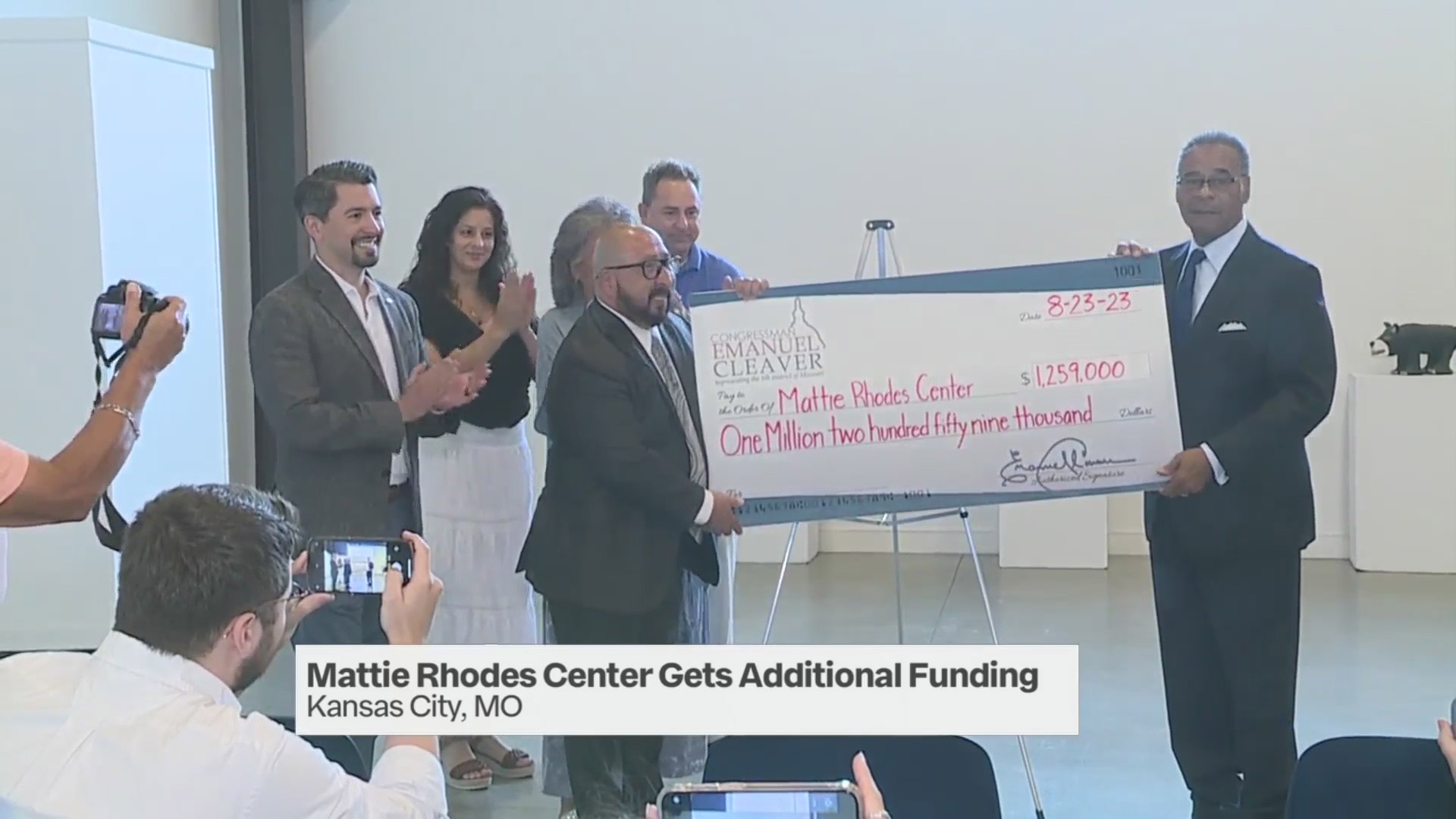 Kansas City S Mattie Rhodes Center Receives Over 1 7m