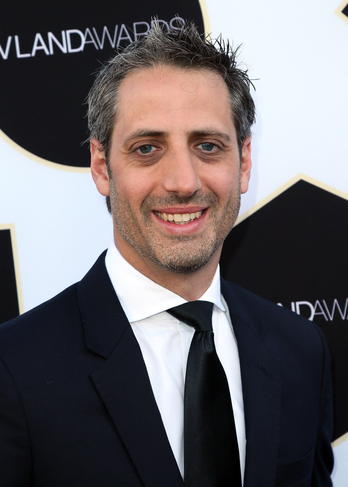 These celebrities now have regular jobs