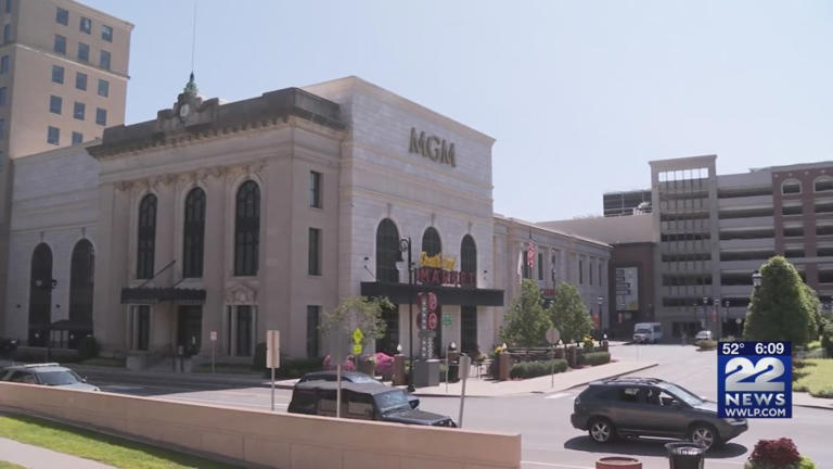 Report: MGM exploring options of selling Springfield casino