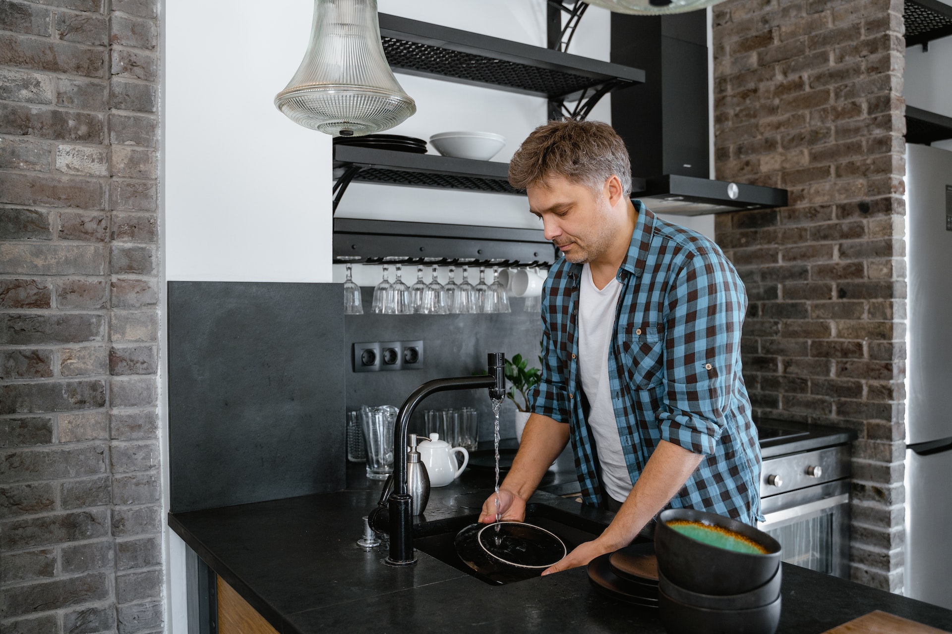 To pee or not to pee, the benefits and risks of doing it in the shower