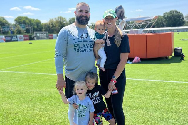 Kylie Kelce/Instagram Jason Kelce family
