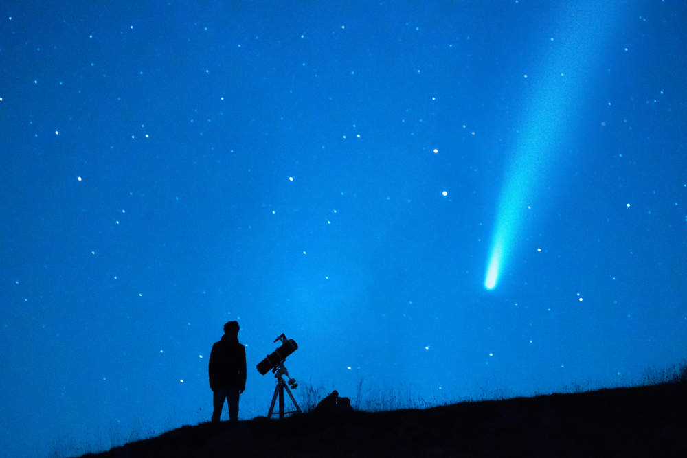 Green 'Mother of Dragons' Comet Now Visible in the Sky