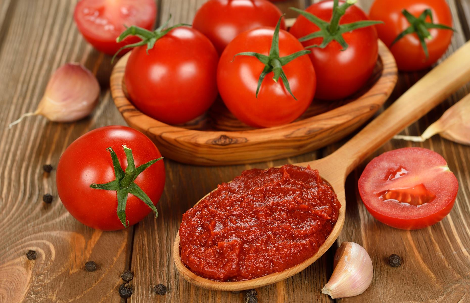 21 foods that actually make you look YOUNGER