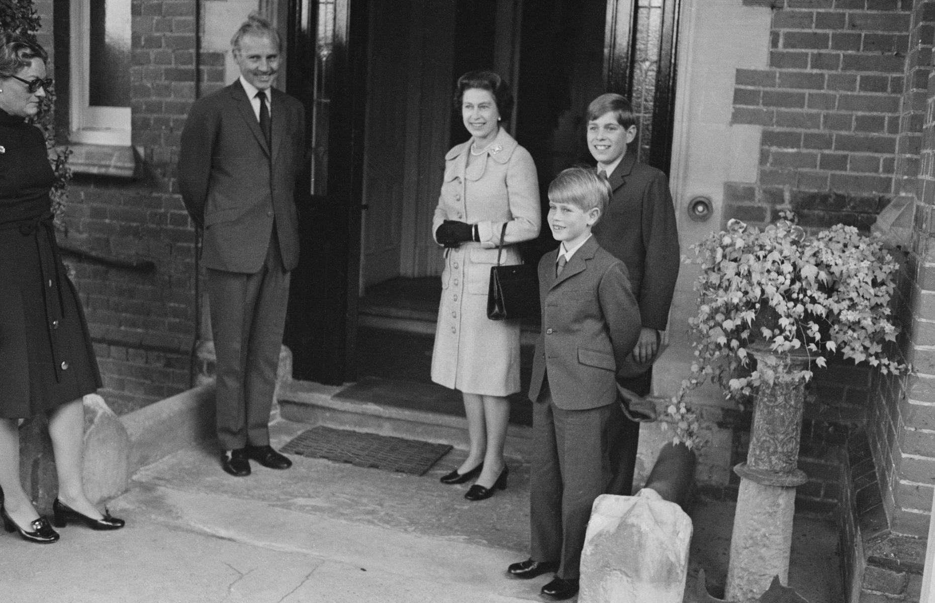 The Prince King Charles’ Youngest Brother Lives in a 39m