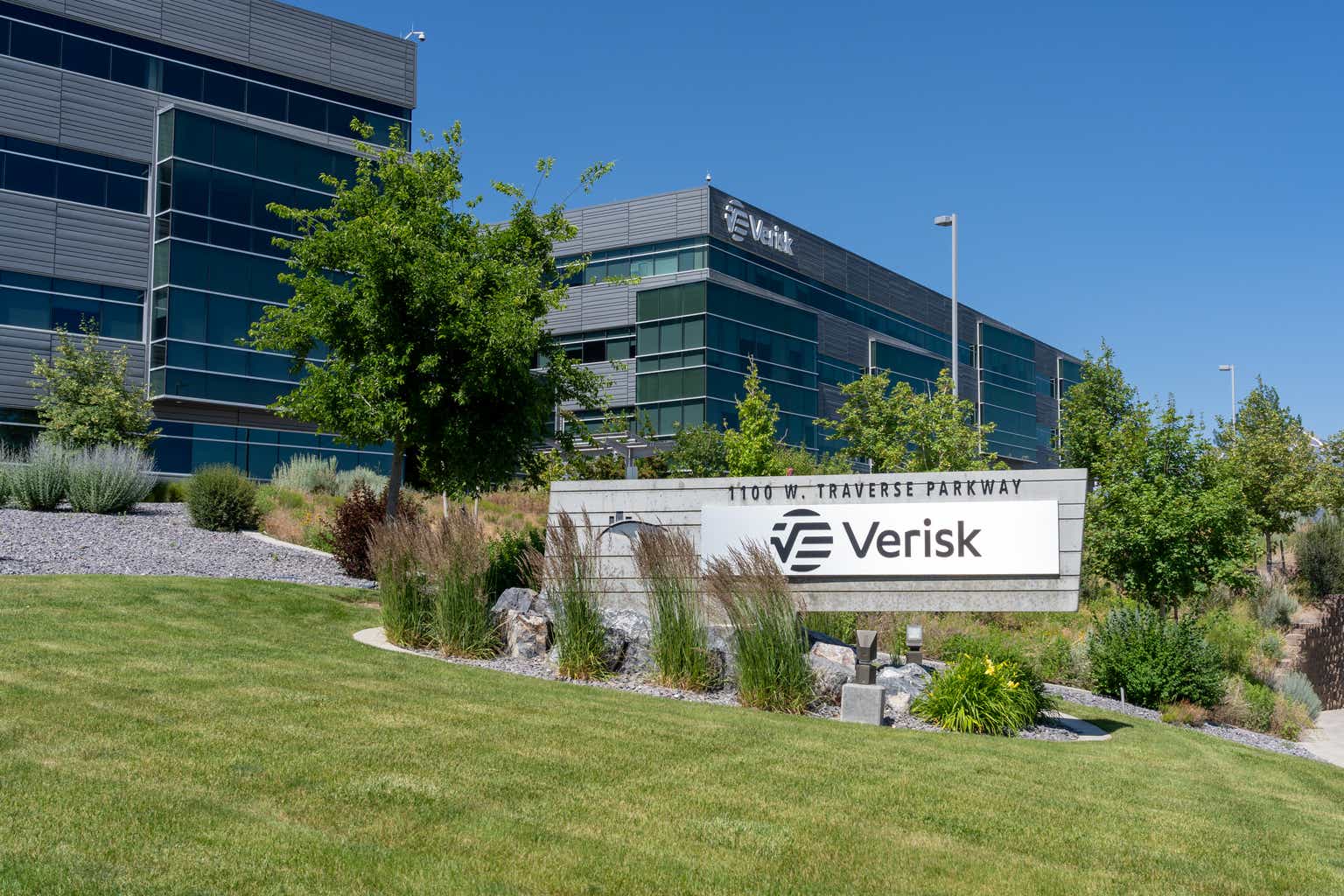 2 News Article Image Verisk terminates agreement to acquire AccuLynx