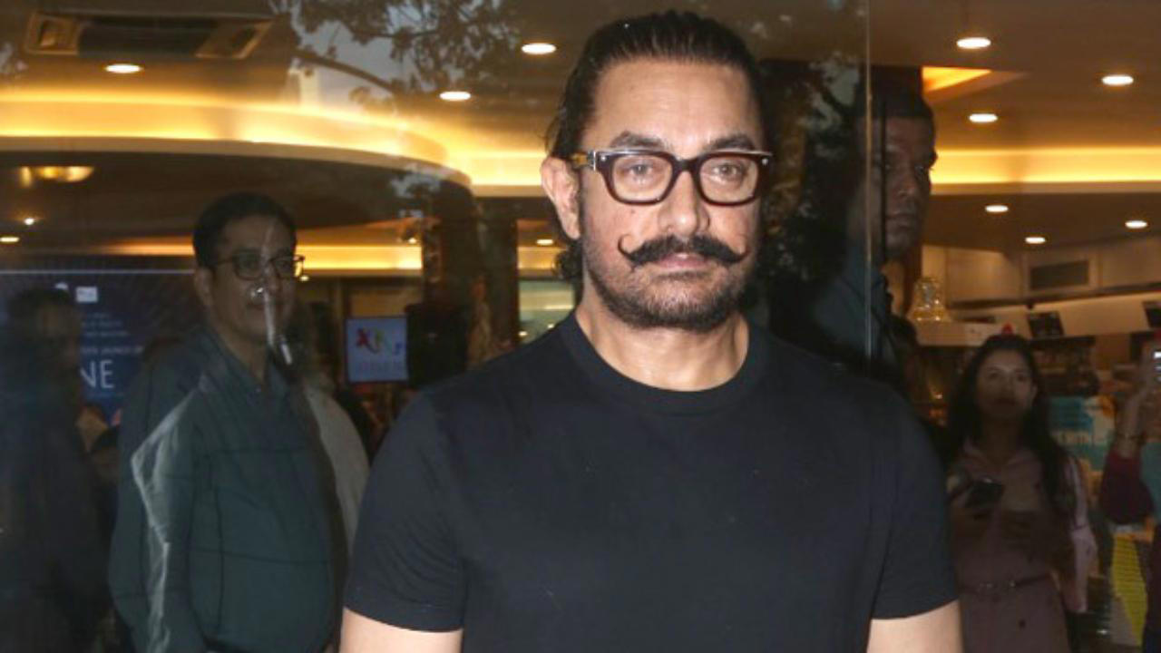 Aamir Khan books Christmas 2024 for his next release