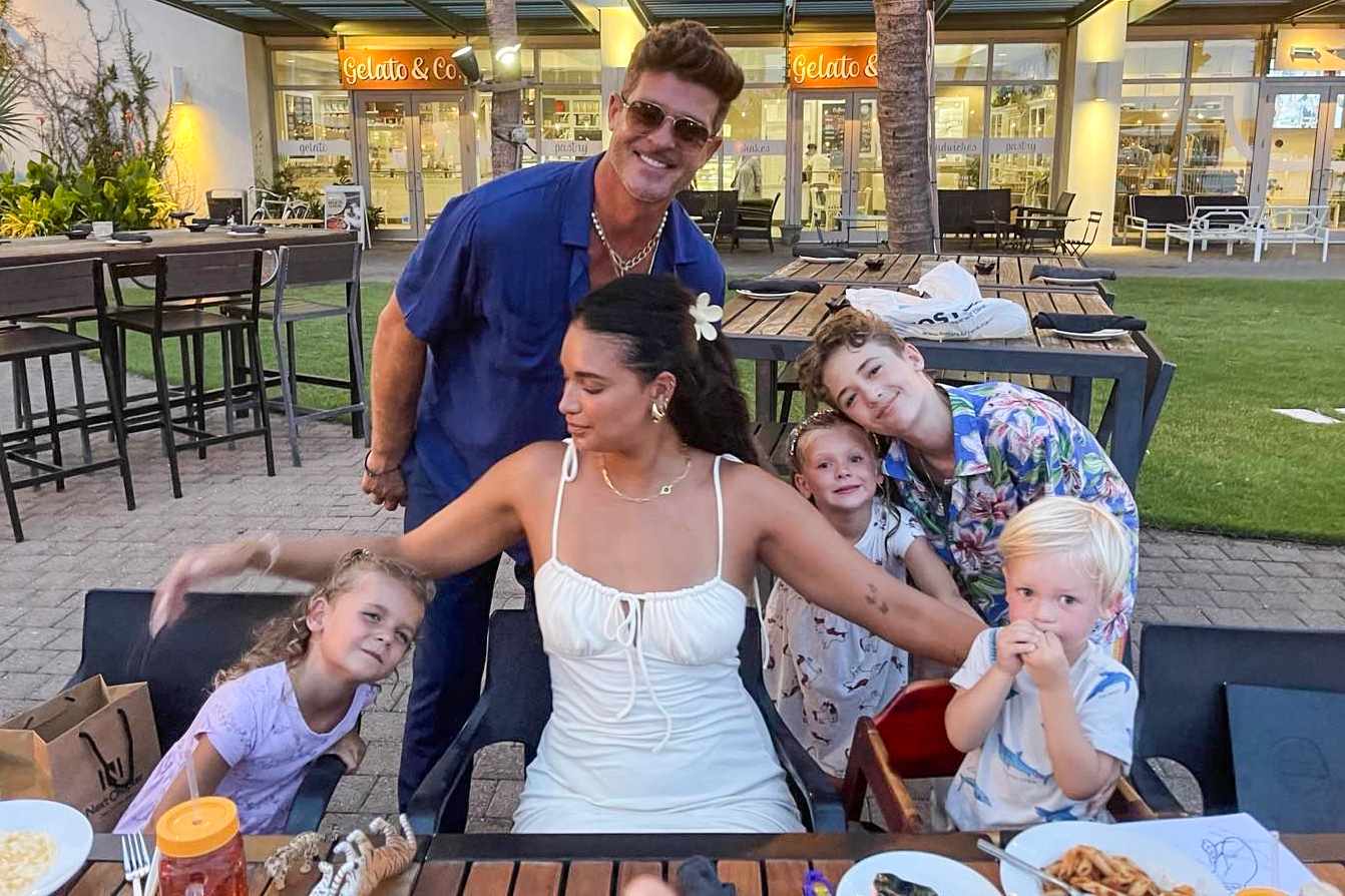 Robin Thicke Has 'The Goods' on Family Vacation - See the Fun Photos!