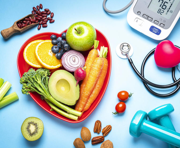 Prescriptions for fruits and vegetables can improve the health of people with diabetes and other ailments, new study finds