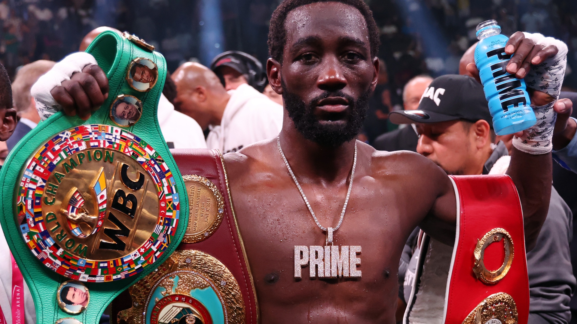 canelo alvarez vs. terence crawford - leading trainer expresses fear over crawford's chances