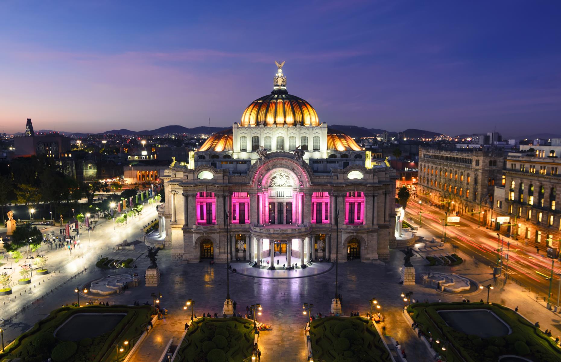 Head to this grand white-marble building to admire the vast murals and sculptures that take center-stage on its top floors. Situated in Mexico City, the Palacio de Bellas Artes is also home to a concert hall and hosts opera, dance and literature events throughout the year. It’s such an important cultural hub, it was recognized by UNESCO as an artistic monument in 1987.