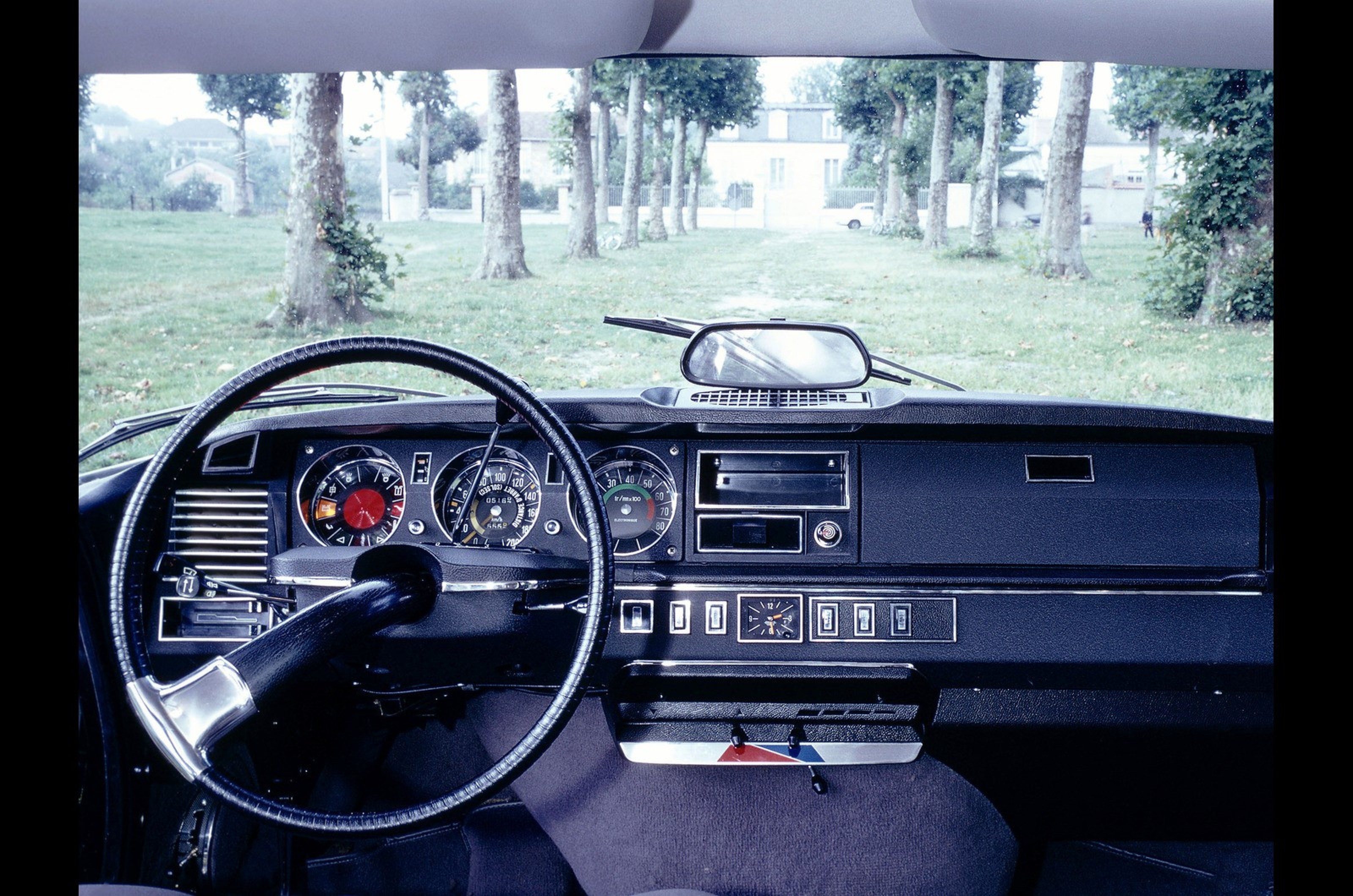 22 of the best classic car steering wheels