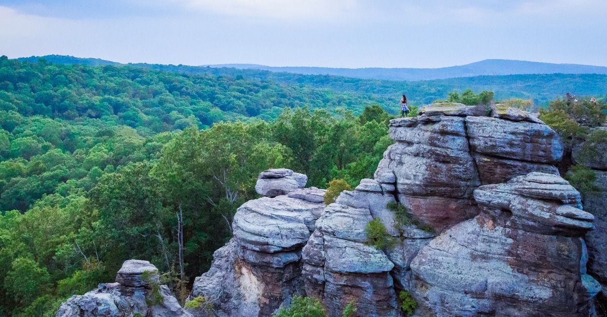 <p>   Turkey Bayou Campground in Shawnee National Forest is a fan favorite in Illinois. </p><p>The grounds, located in Pomona, have a reputation for offering a nice, secluded camping spot with beautiful lake views and hiking opportunities.</p><p class="">  <p class=""><a href="https://financebuzz.com/top-cash-back-credit-cards?utm_source=msn&utm_medium=feed&synd_slide=14&synd_postid=13194&synd_backlink_title=Earn+up+to+5%25+cash+back+when+you+shop+with+these+leading+credit+cards&synd_backlink_position=8&synd_slug=top-cash-back-credit-cards">Earn up to 5% cash back when you shop with these leading credit cards</a></p>  </p>