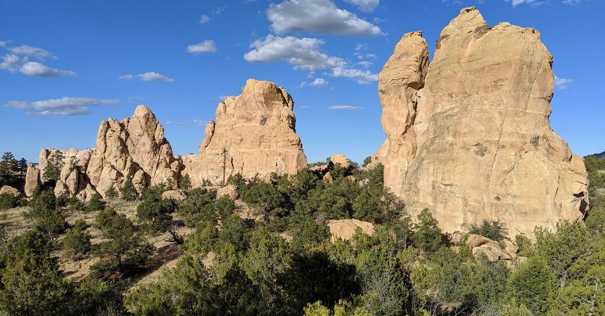 <p>  Joe Skeen Campground in    El Malpais National Conservation Area   is a hit with those traveling through New Mexico for a slew of reasons. It’s free, has great facilities (bathrooms, trash, picnic tables), and it’s close to gorgeous hiking areas. </p>