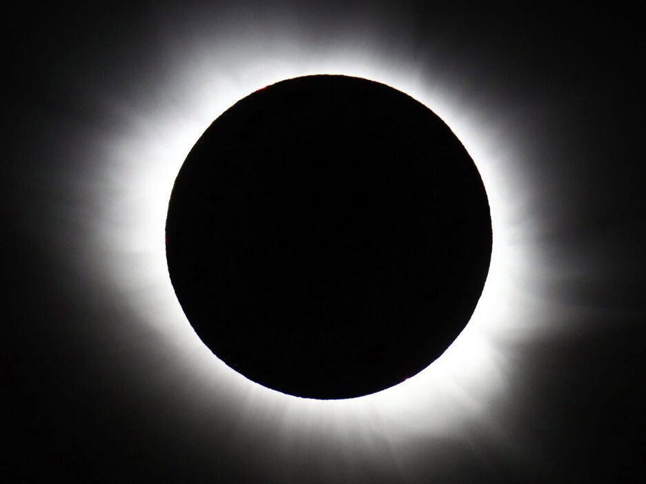 Une rare éclipse solaire totale sera visible à Montréal le 8 avril 2024