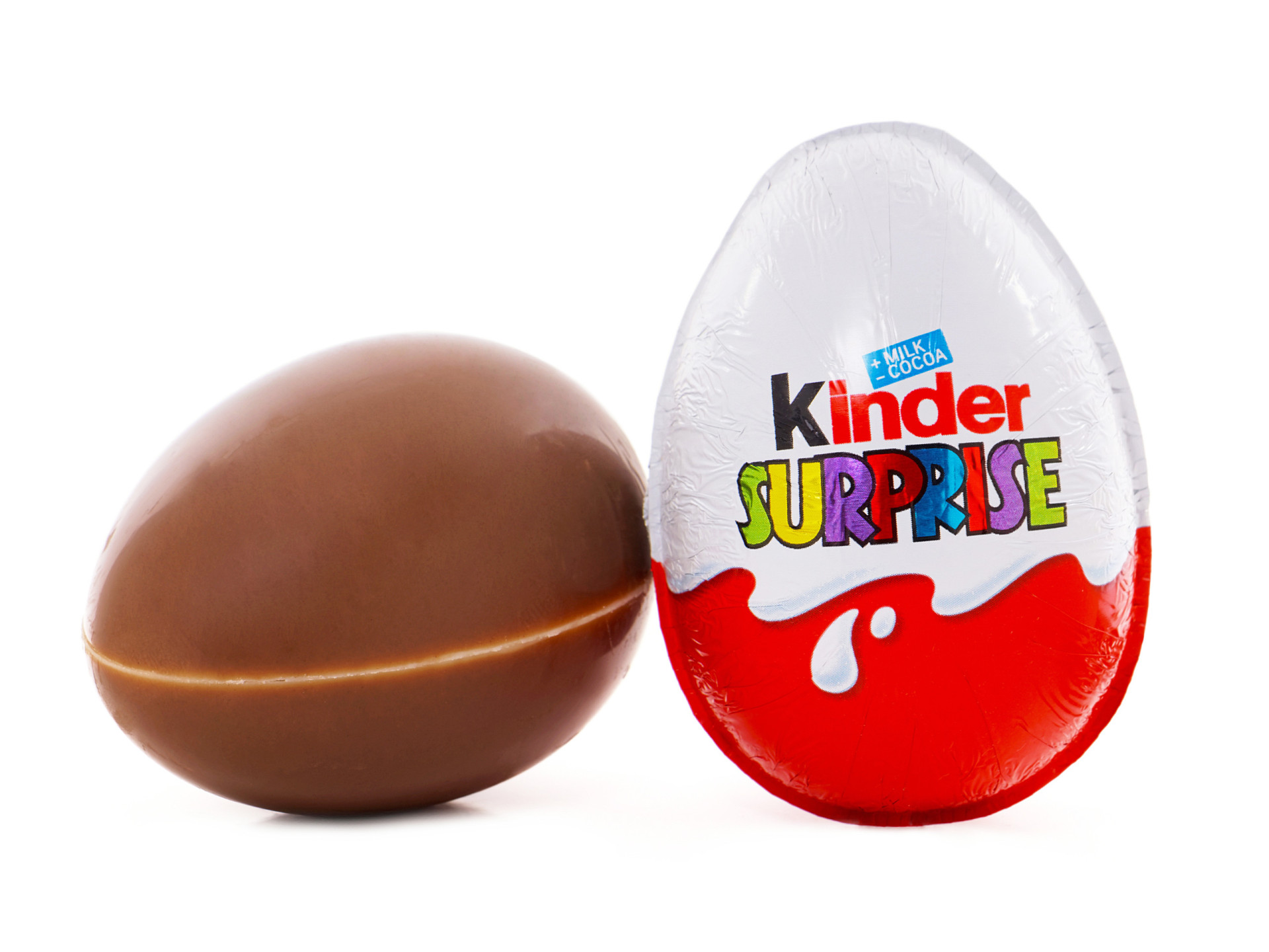 Kinder surprize. Киндер яйцо. Американский Киндер сюрприз. Яйцо шоколадное kinder. Яйцо с сюрпризом.