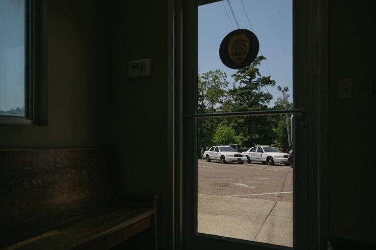Experts say the Clarksdale Police Department's decision to wait until after Ashley delivered to collect DNA evidence is not unusual. Lucy Garrett for TIME