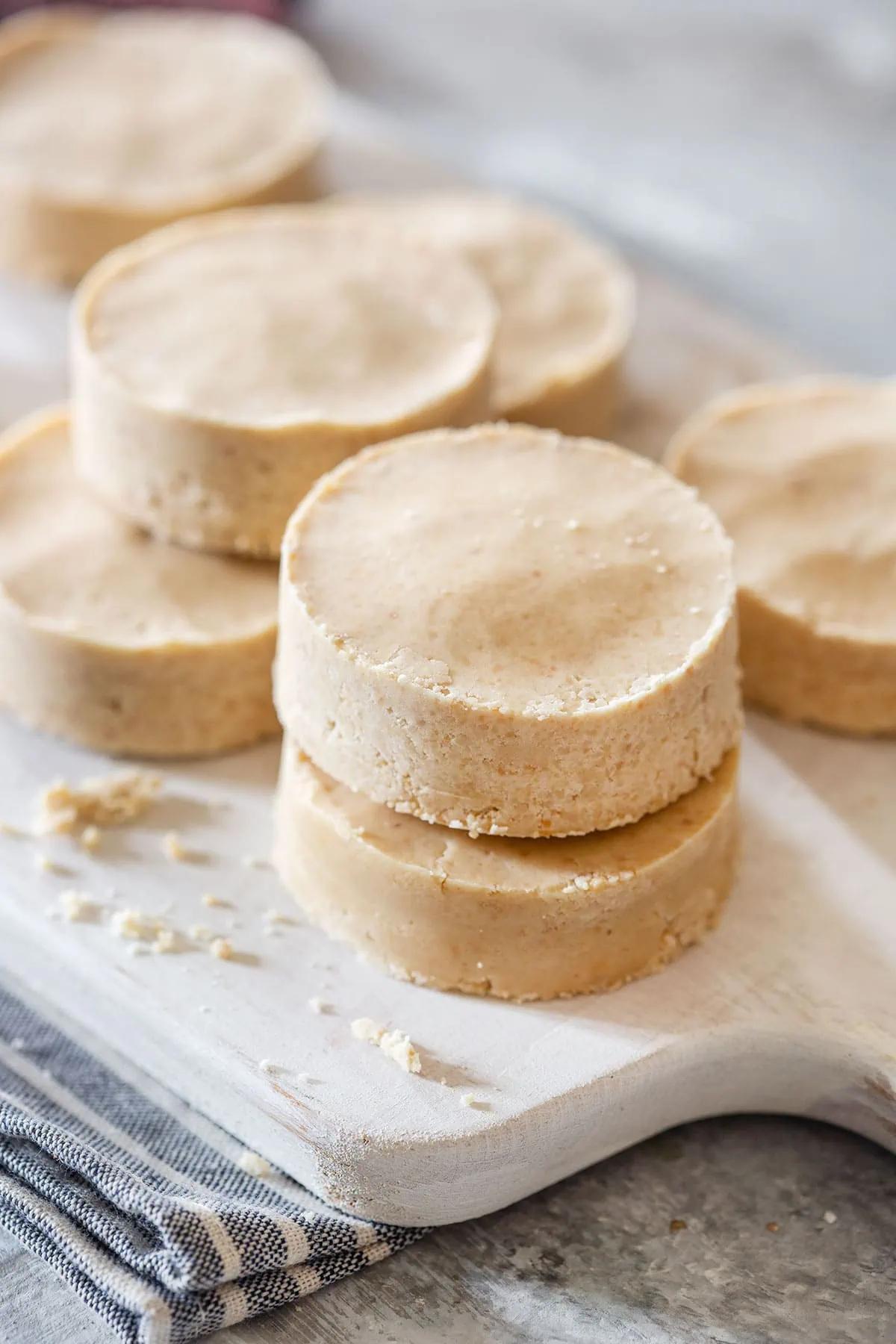 <p>Mazapan is a crumbly, sweet, and delicious Mexican candy made with toasted peanuts and powdered sugar. The recipe is super easy to make at home and it makes the perfect gift for peanut lovers or anyone with a sweet tooth!</p><p><strong>Go to the recipe: <a href="https://www.maricruzavalos.com/mazapan-recipe/">Mazapan</a></strong></p>