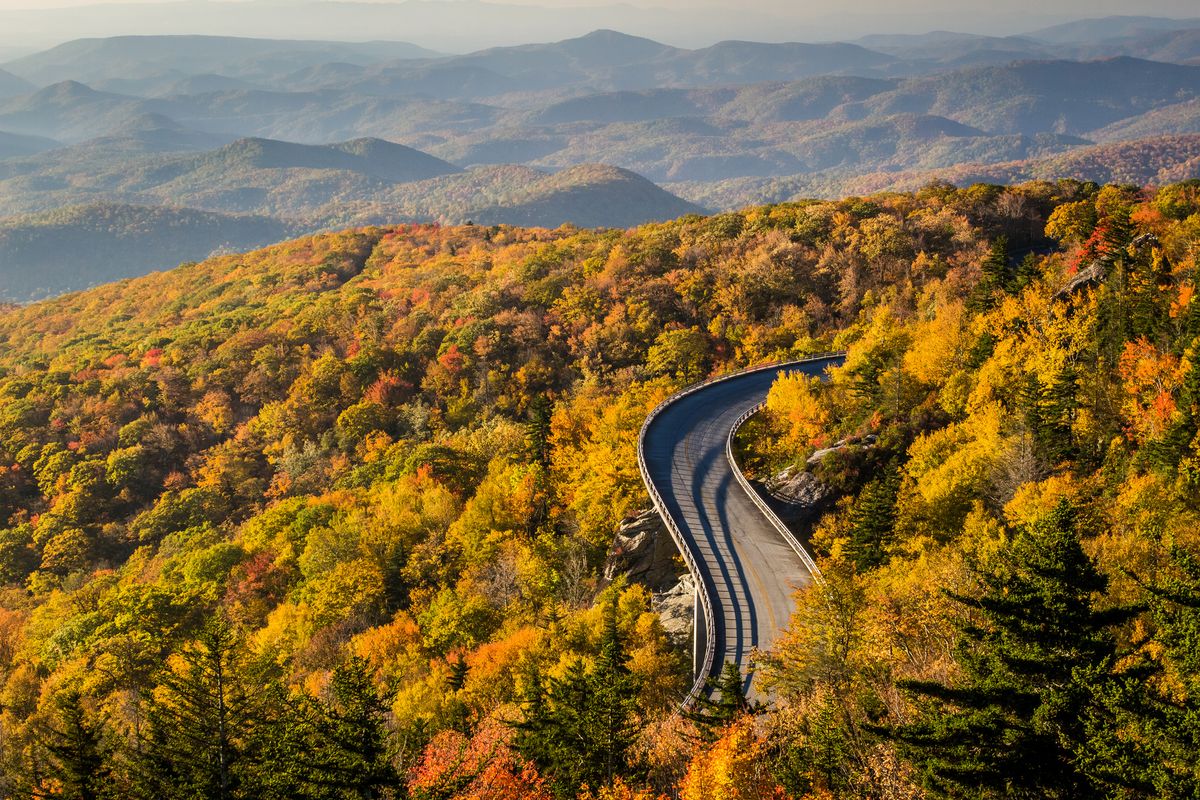 20 Best Scenic Drives in the U.S. for an Epic Road Trip