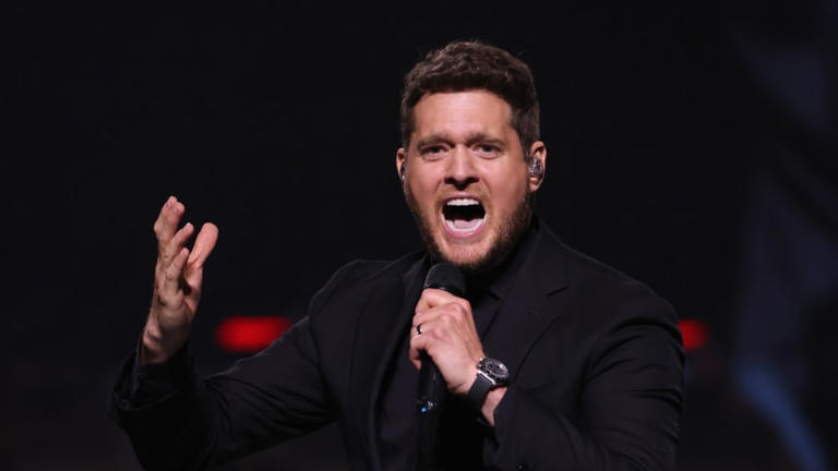 Michael Bublé flies from Argentina to become one of the Foo Fighters