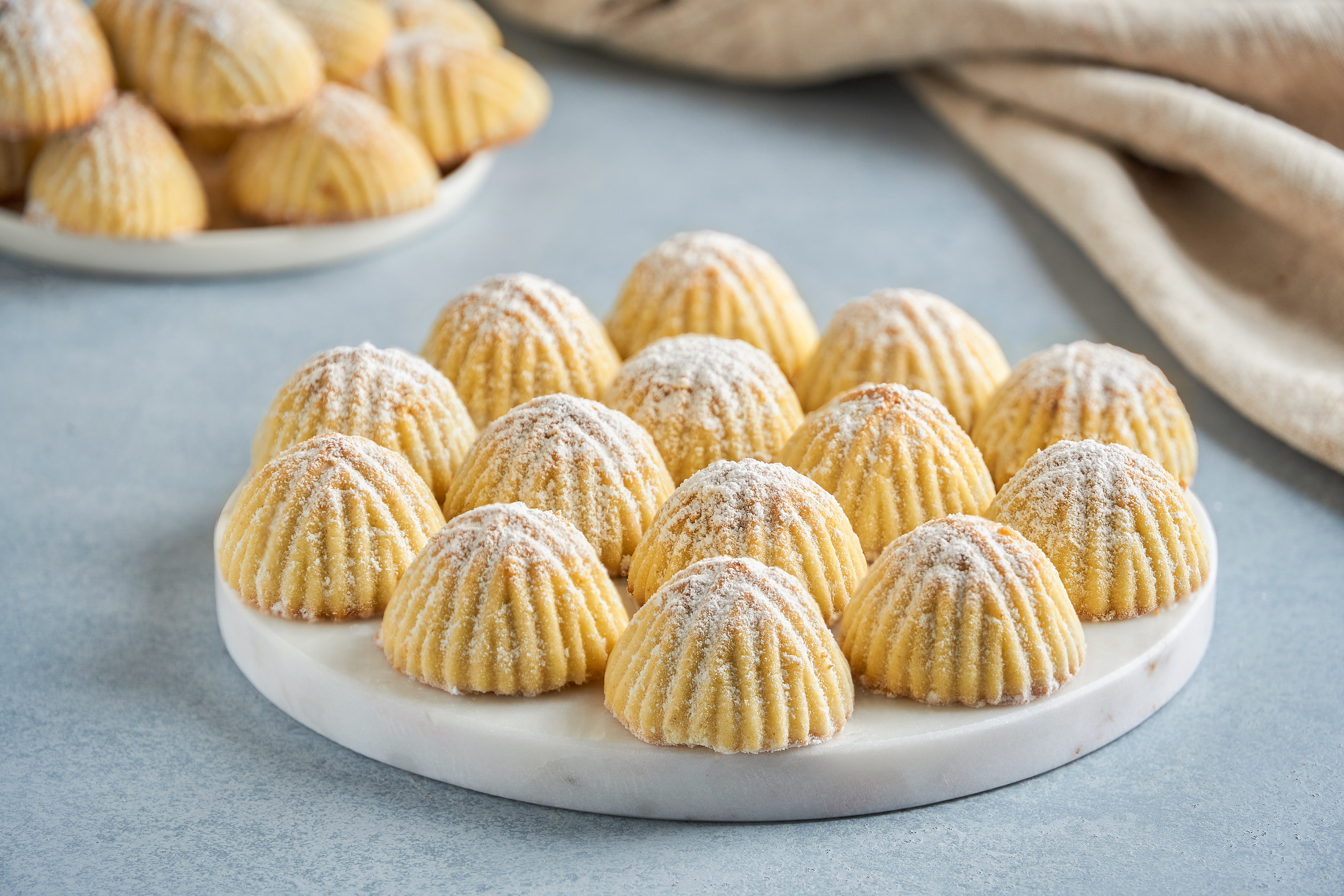 <p><em>Ma’amoul</em>, or <em>maamoul</em>, are butter cookies stuffed with nuts and/or dates. These treats hail from the Arabian Peninsula and are especially popular around Easter, Purim, and Eid, as well the winter holiday season. They look unassuming but are actually packed with flavor, as the dough also contains rose water or orange flower water. Get the details on this date dessert <a href="https://www.thedeliciouscrescent.com/maamoul-cookies/"><span>via The Delicious Crescent</span></a>.</p><p>You may also like: <a href='https://www.yardbarker.com/lifestyle/articles/20_purr_fect_gift_ideas_for_cat_lovers/s1__38269414'>20 purr-fect gift ideas for cat lovers</a></p>