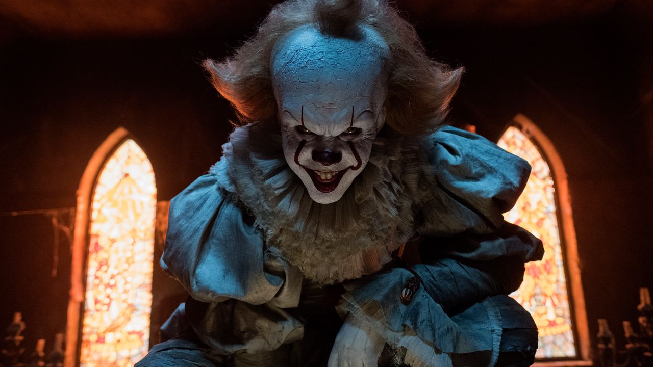 <p>                     One of the best creepy clown movies is 2017’s <em>It</em>, based on Stephen King's novel of the same name. The movie follows children in Derry confronting an ancient evil personified as Pennywise the Clown. During the Losers Club's journey to the gothic and rundown house on Neibolt Street, Pennywise uses illusions to manipulate Richie, Bill, and Eddie, resulting in Eddie breaking his arm. The relentless pursuit in the bowels of the abandoned home will make any horror lover squirm.                    </p>