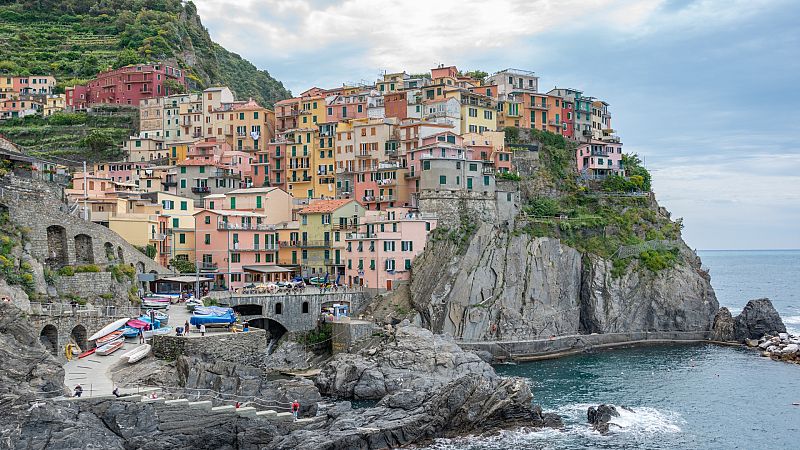 The most romantic walk in the world: Italy’s Path of Love reopens after ...