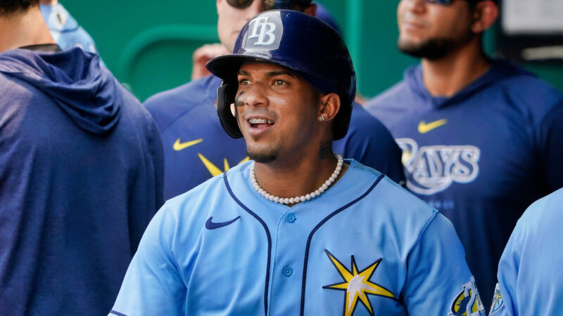 Tampa Bay Rays player Wander Franco is under investigation by the MLB after  allegedly being in a relationship with a 14-year-old.…