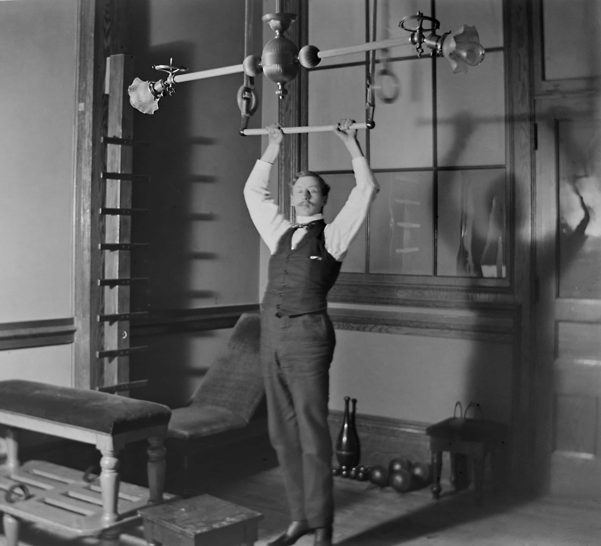 <p>He opened his first gym in Brussels in the 1880s, then one in London, and finally, in 1894, he opened Attila’s Athletic Studio and School of Physical Culture in New York.</p>