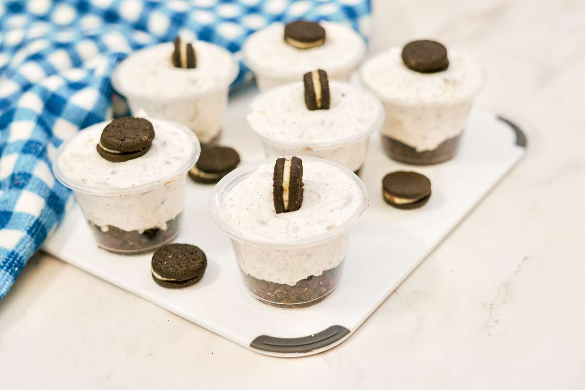 Cookies and Cream Pudding Shot Recipe