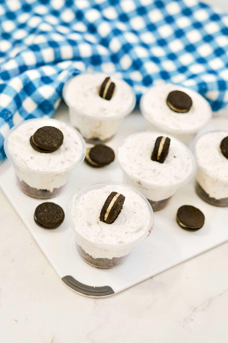 Cookies and Cream Pudding Shot Recipe