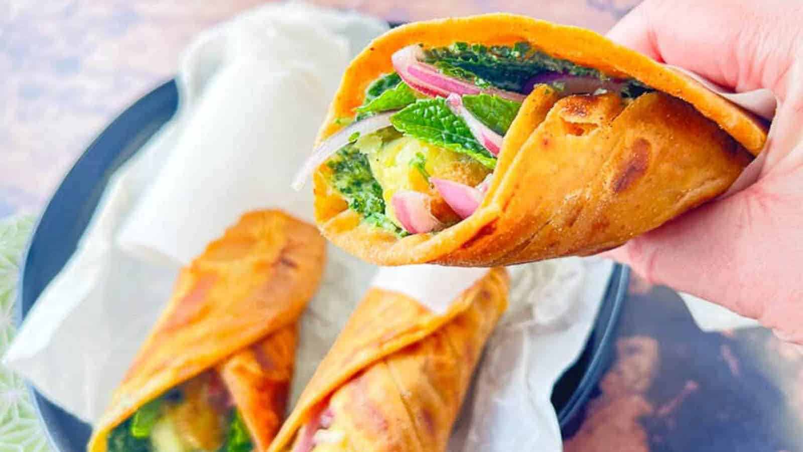 17 Sandwiches & Wraps To Satisfy Your Mid-day Hunger