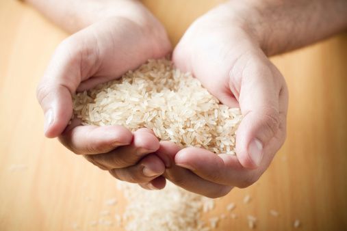 los beneficios de dejar de comer arroz blanco por una semana